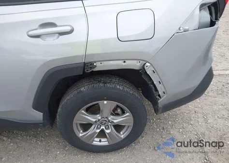 2025 Toyota Rav4 Xle z USA, uszkodzony, nr VIN 2T3P1RFV7SW506409